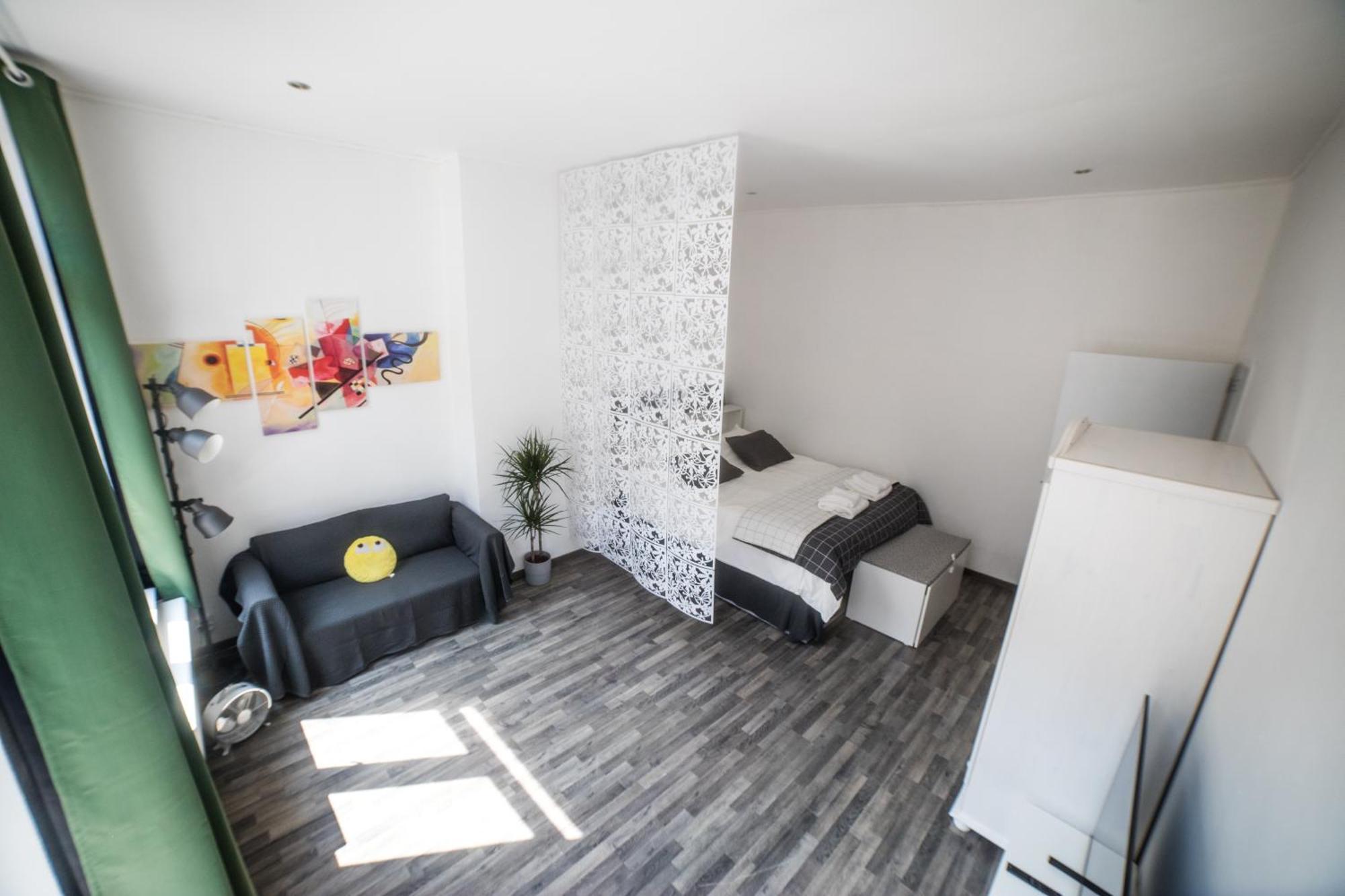 City Centre Hidden Gem! Apartment For Up To 3 People Брюссель Экстерьер фото